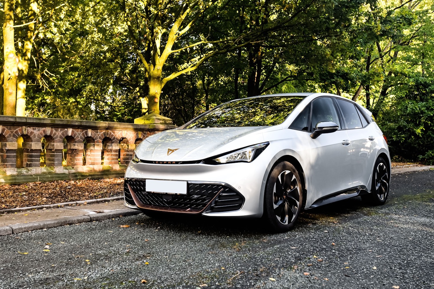 Forskel på nye og brugte biler – hvad skal du vælge?